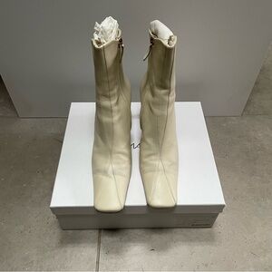 Manu Atelier 'Duck' ankle boots Nappa Vanilla Sz 41